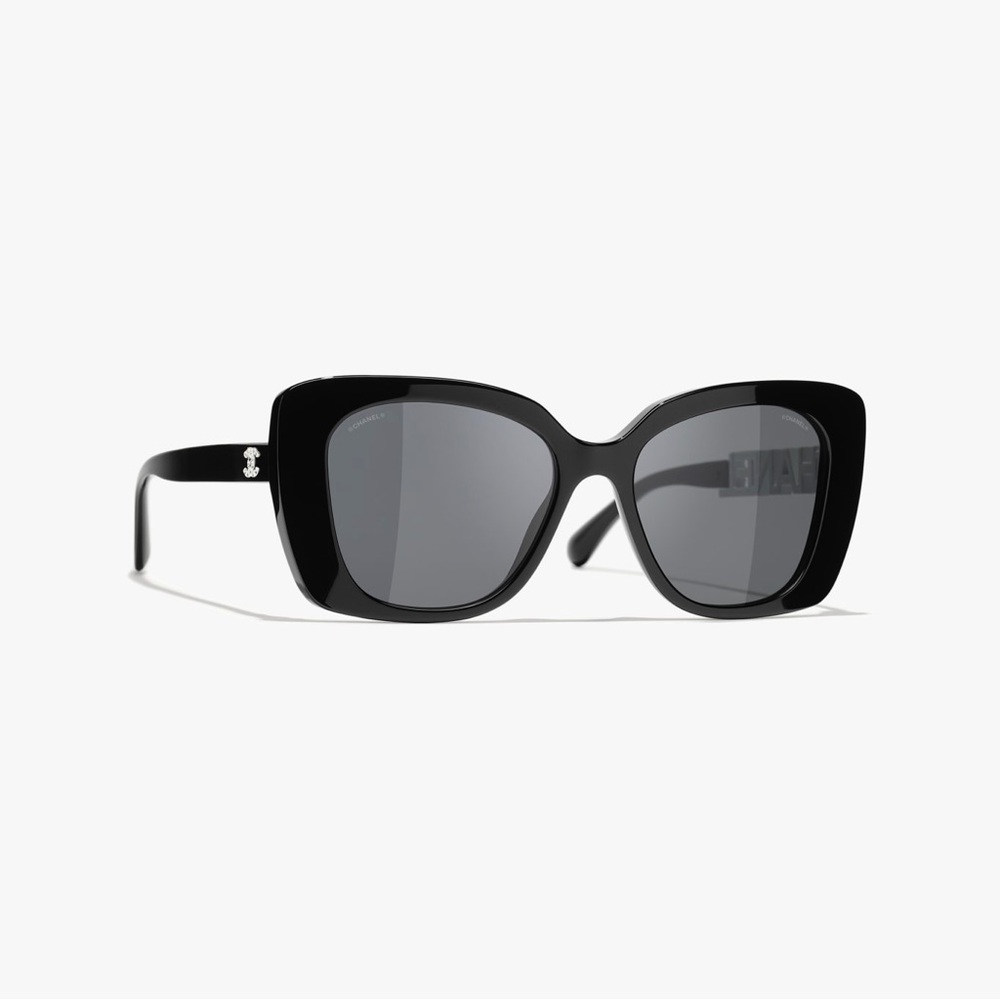 CHANEL SUNGLASSES POLARIZED BLACK CH5422-B LARGE CATEYE

Worn once!